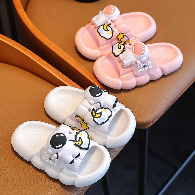 Astronaut children's slippers summer boys and children wear non-slip slippers inside and outside the bathroom for middle-aged and older boys