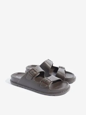 SOLEPLAY Brown Buckled Flip-Flop