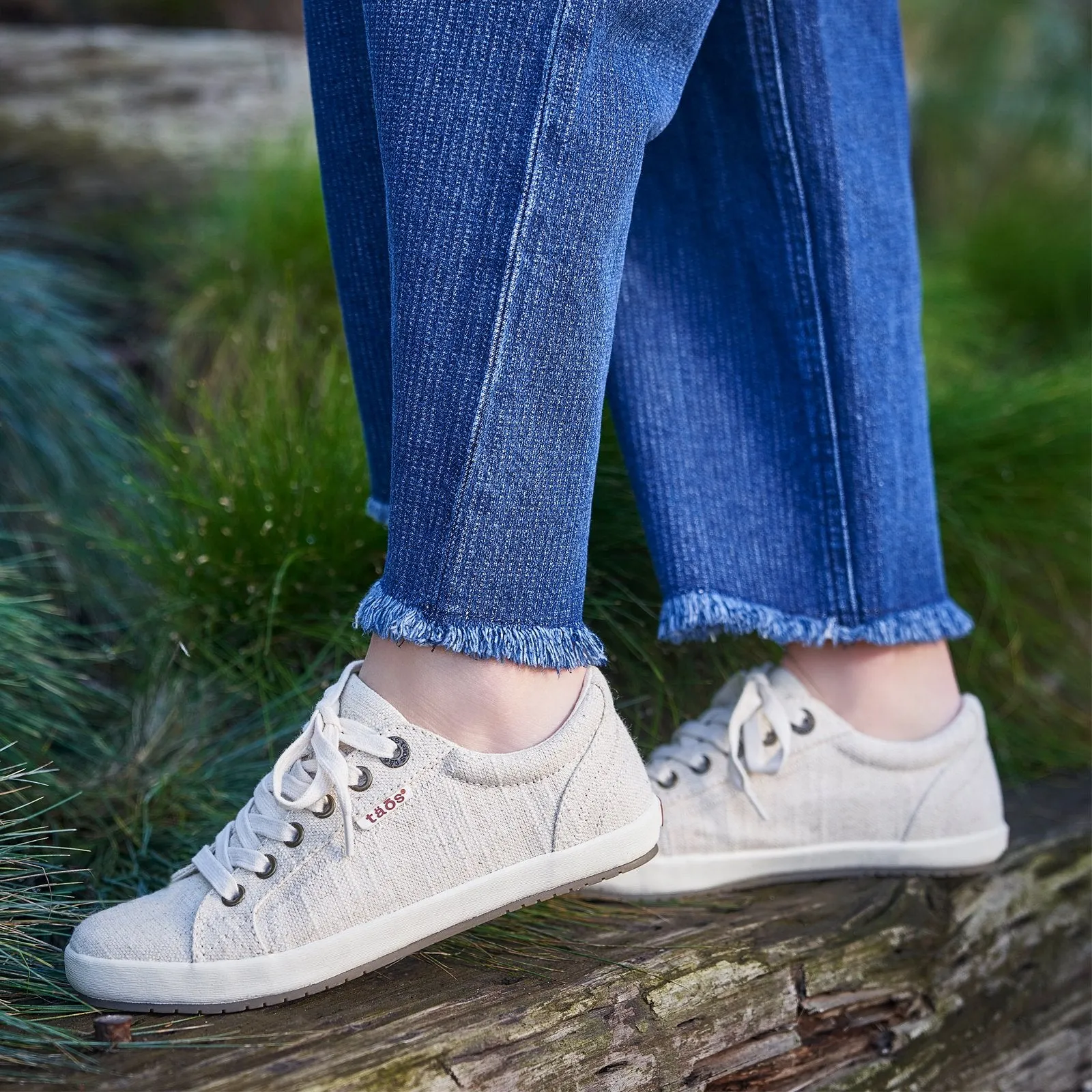 Womens Taos Star Sneakers - Natural Hemp Fabric for Ultimate Comfort and Style